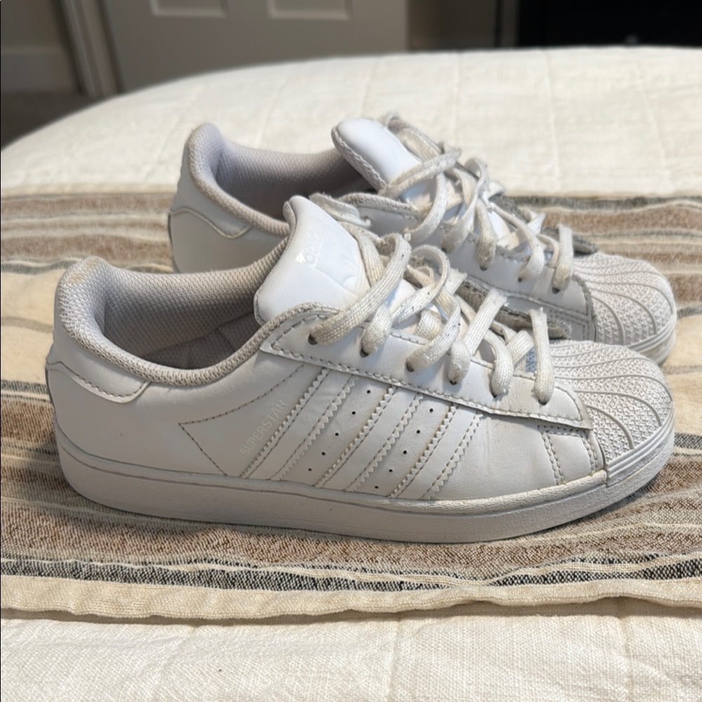 Adidas White Superstar